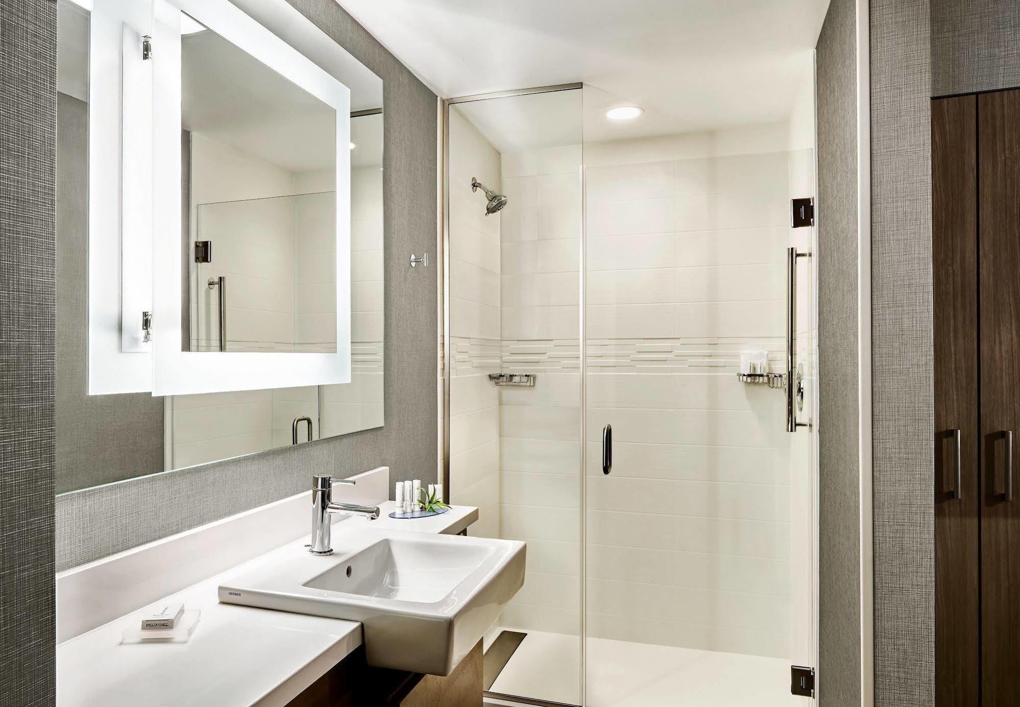 Springhill Suites By Marriott Coralville Zewnętrze zdjęcie