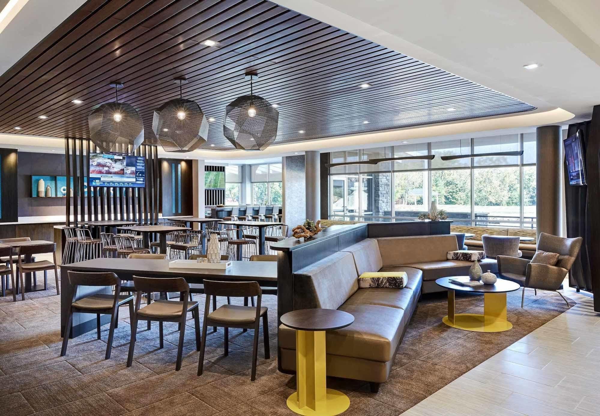 Springhill Suites By Marriott Coralville Zewnętrze zdjęcie