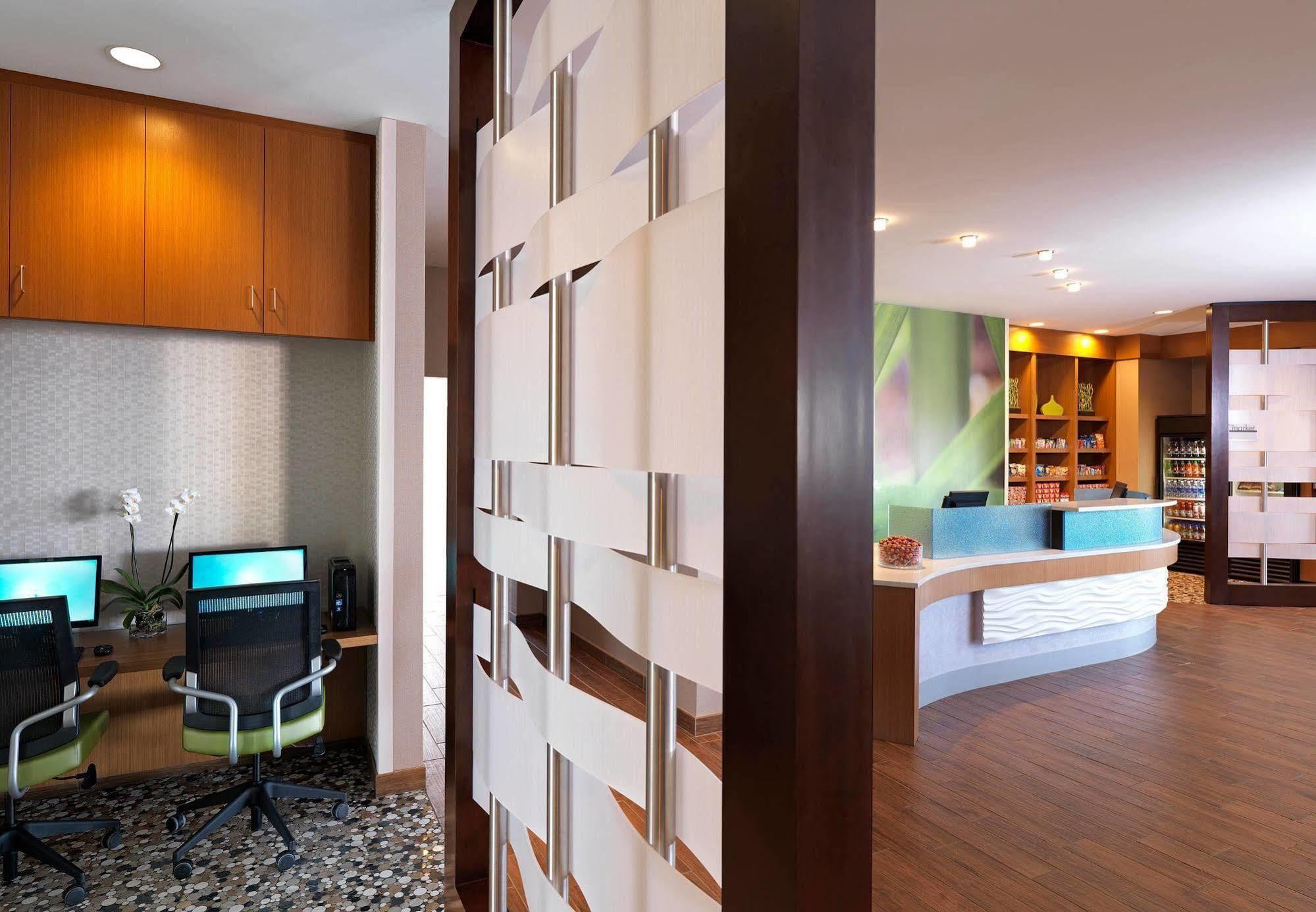 Springhill Suites By Marriott Coralville Zewnętrze zdjęcie